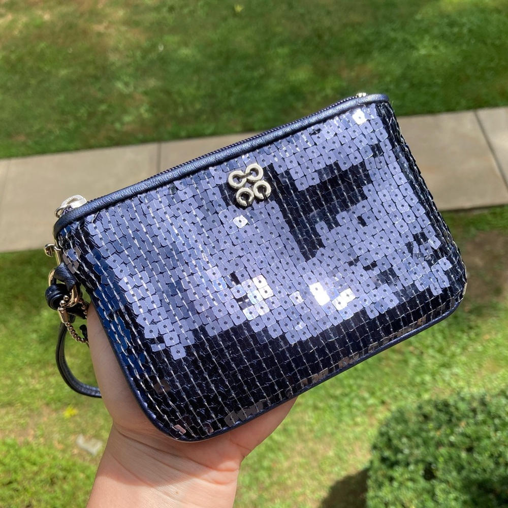 Coach Navy Blue Sparkle Sequins Zipper Pouch Wristlet Cosmetic Bag Purse Wallet - Picture 3 of 17